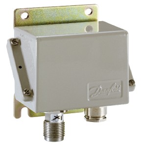 Danfoss EMP2 Pressure transmitter -1.00 bar - 9.00 bar- 084G2120