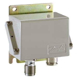 Danfoss EMP2 Pressure transmitter 0.00 bar - 24.52 bar- 084G2142